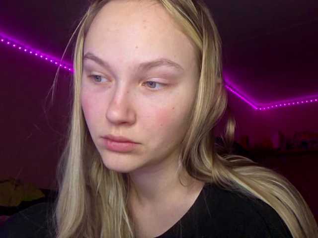 MilagroKailey's BongaCams show and profile