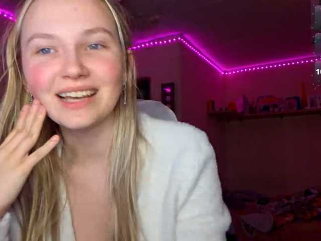 MilagroKailey's BongaCams show and profile