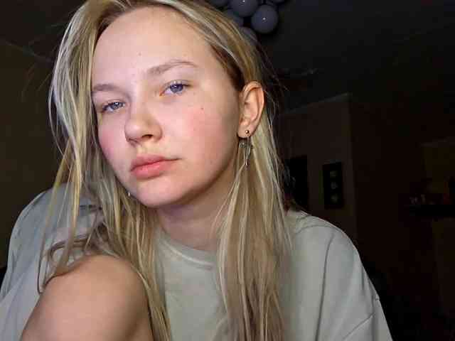 MilagroKailey webcam