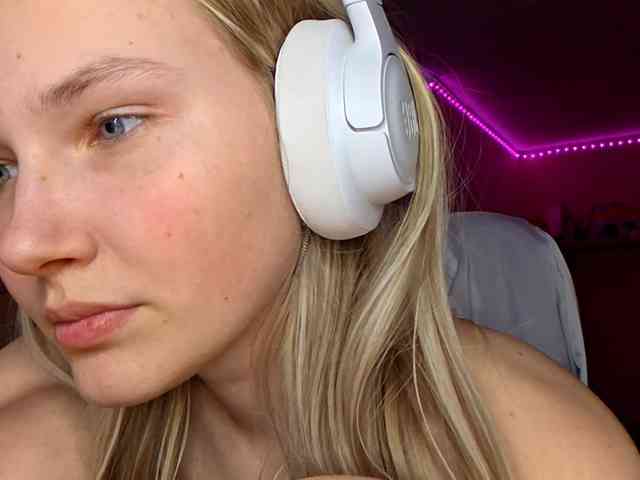 MilagroKailey webcam