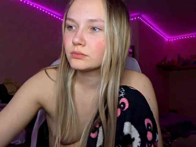 MilagroKailey webcam