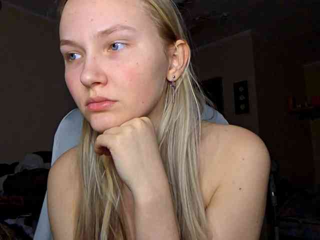 MilagroKailey webcam