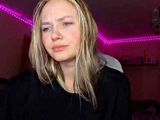 MilagroKailey webcam
