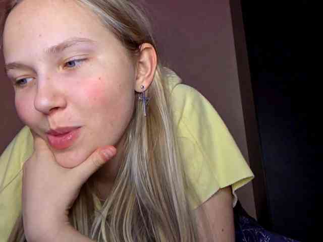 MilagroKailey webcam