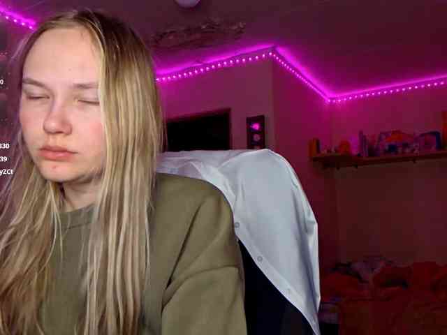 MilagroKailey webcam