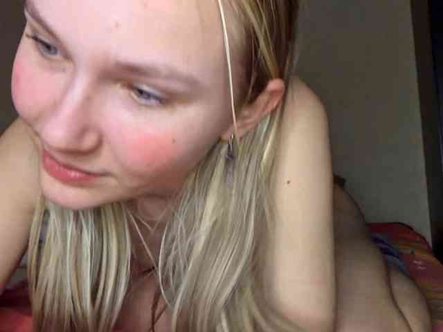 MilagroKailey webcam