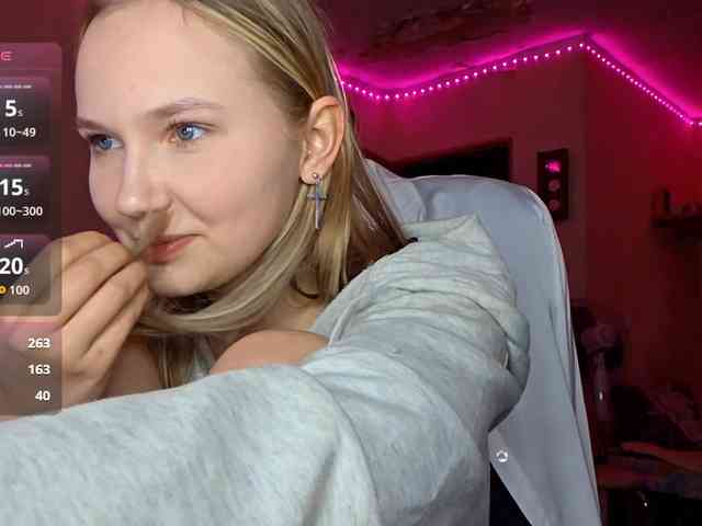 MilagroKailey webcam