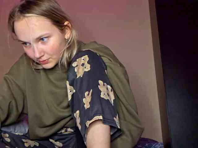 MilagroKailey webcam