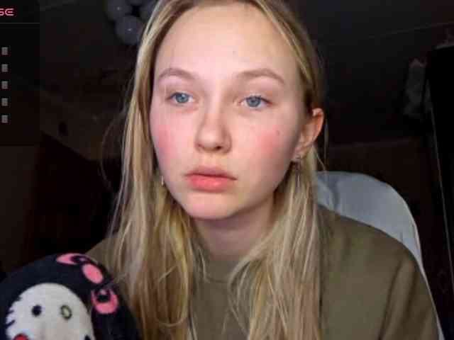 MilagroKailey webcam