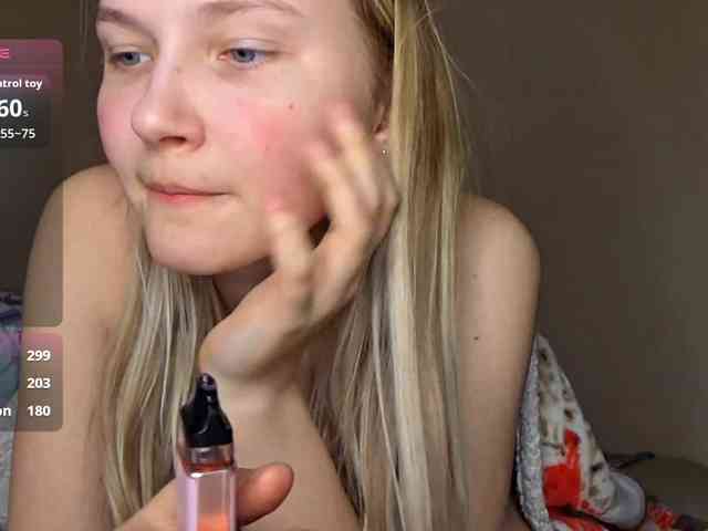 MilagroKailey webcam