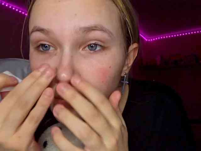 MilagroKailey webcam