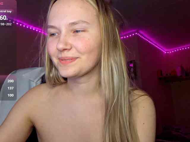 MilagroKailey webcam