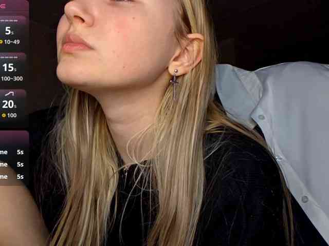 MilagroKailey webcam