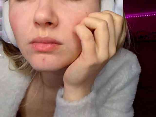 MilagroKailey webcam