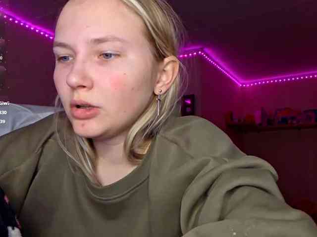 MilagroKailey webcam