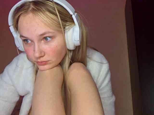 MilagroKailey webcam