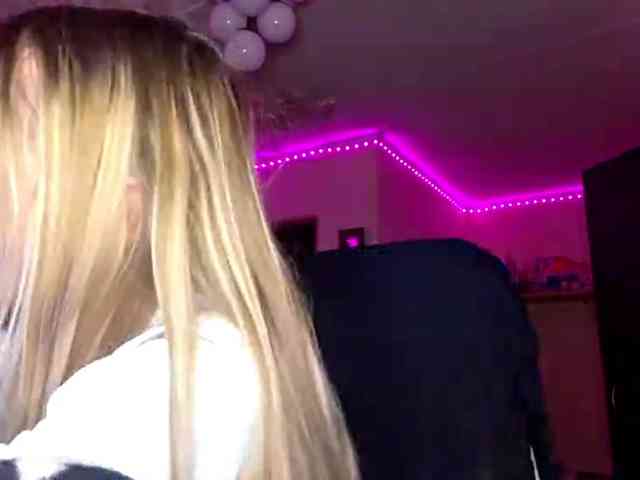 MilagroKailey webcam