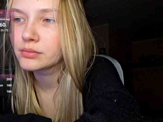 MilagroKailey webcam