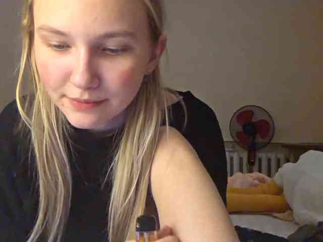 MilagroKailey webcam