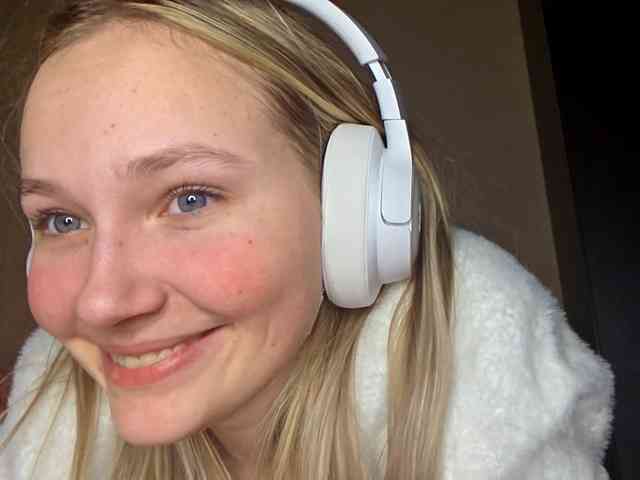 MilagroKailey webcam