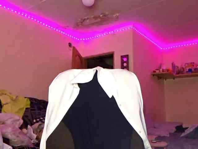 MilagroKailey webcam