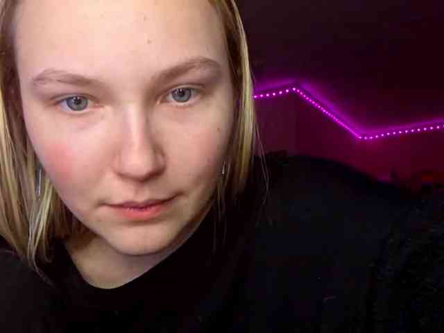 MilagroKailey webcam