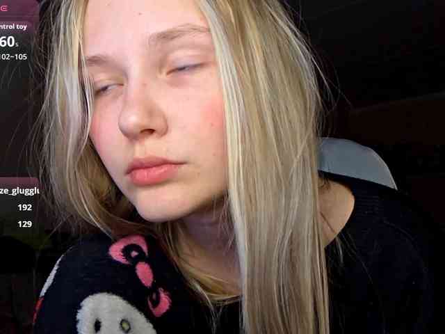 MilagroKailey webcam