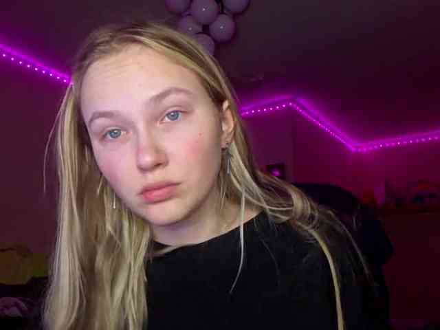 MilagroKailey webcam