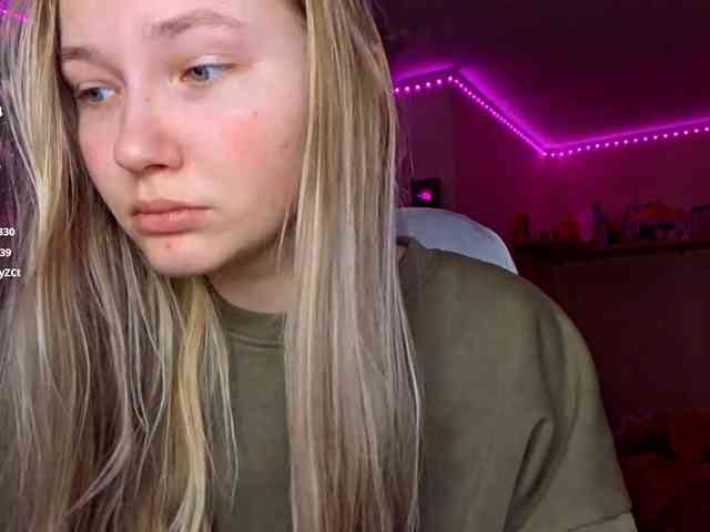 MilagroKailey webcam