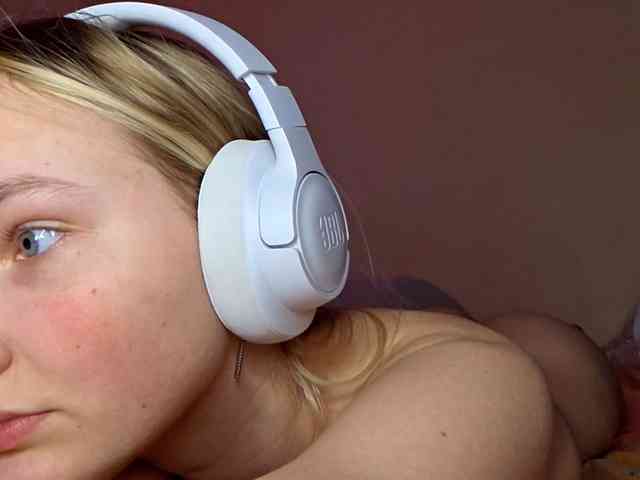 MilagroKailey webcam