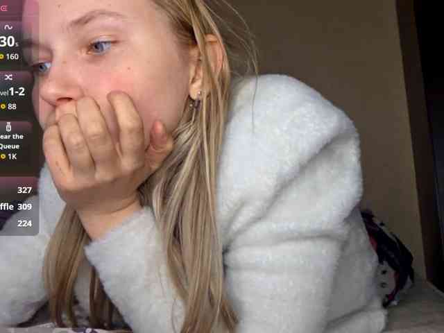 MilagroKailey webcam