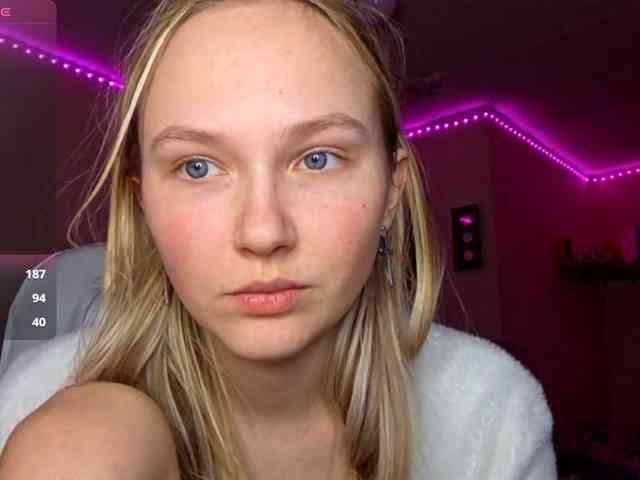 MilagroKailey webcam