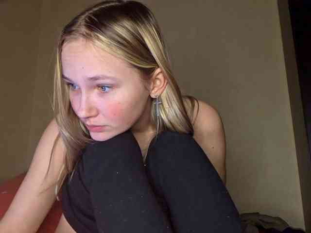 MilagroKailey webcam