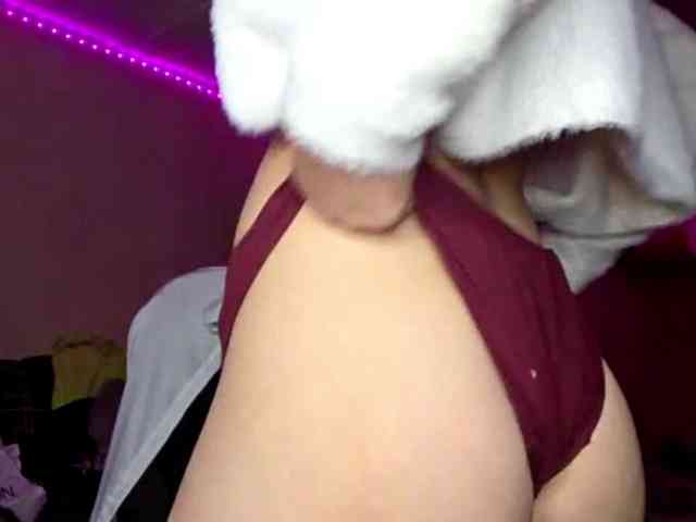 MilagroKailey webcam