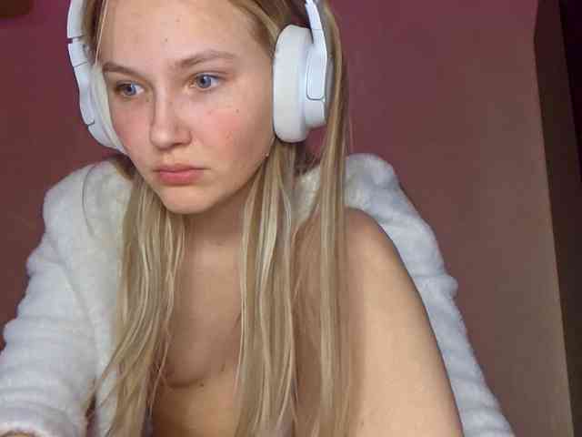 MilagroKailey webcam