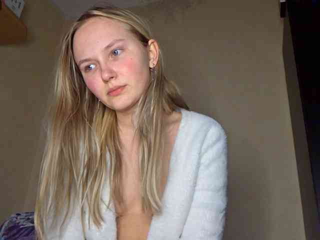 MilagroKailey webcam