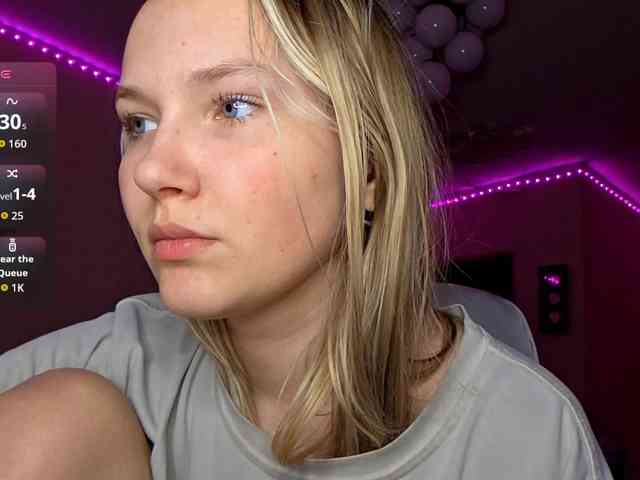 MilagroKailey webcam