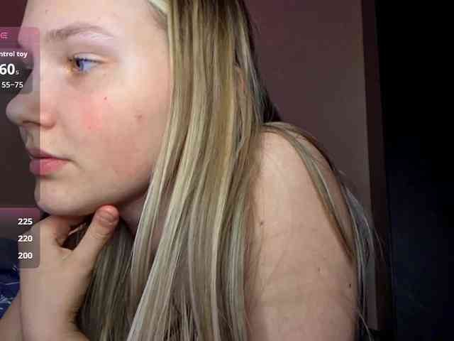 MilagroKailey webcam