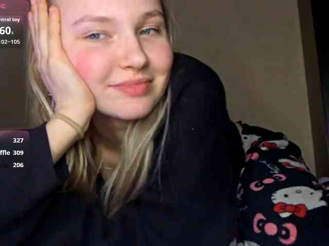 MilagroKailey webcam