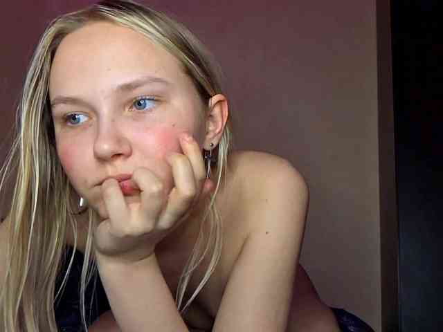 MilagroKailey webcam