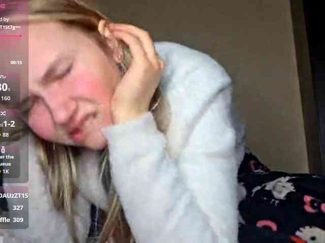 MilagroKailey webcam