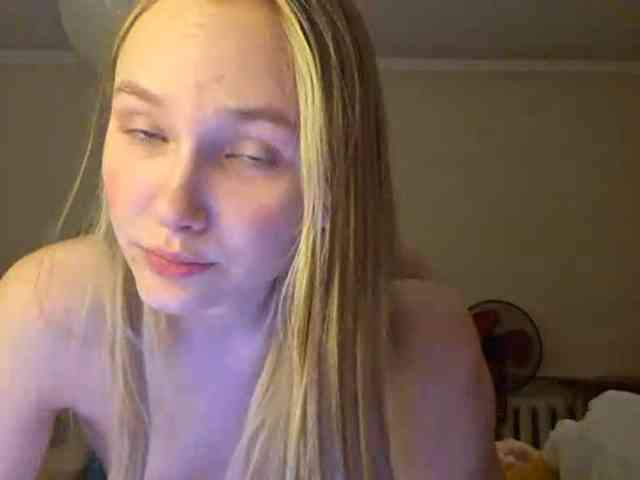 MilagroKailey webcam