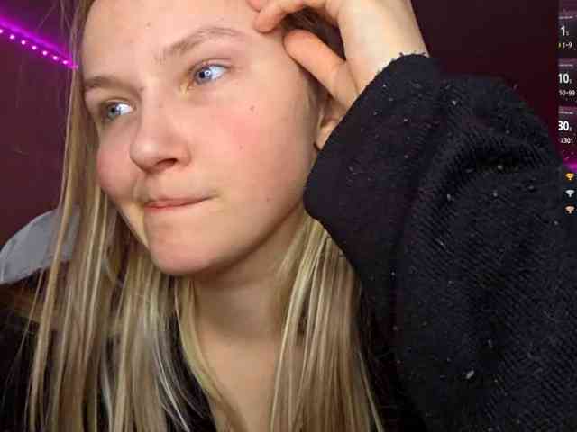 MilagroKailey webcam