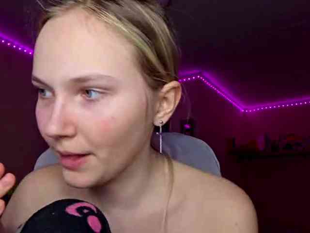 MilagroKailey webcam