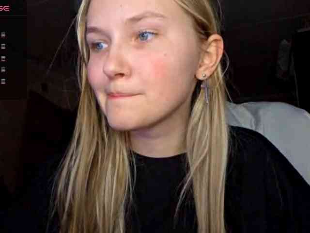 MilagroKailey webcam