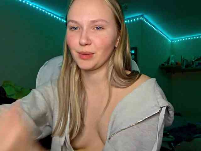 MilagroKailey webcam