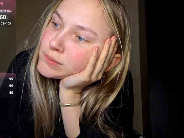 MilagroKailey webcam