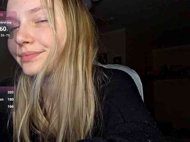 MilagroKailey webcam