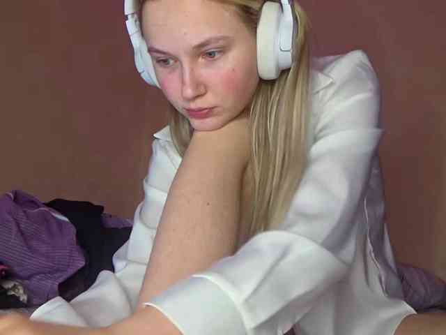 MilagroKailey webcam