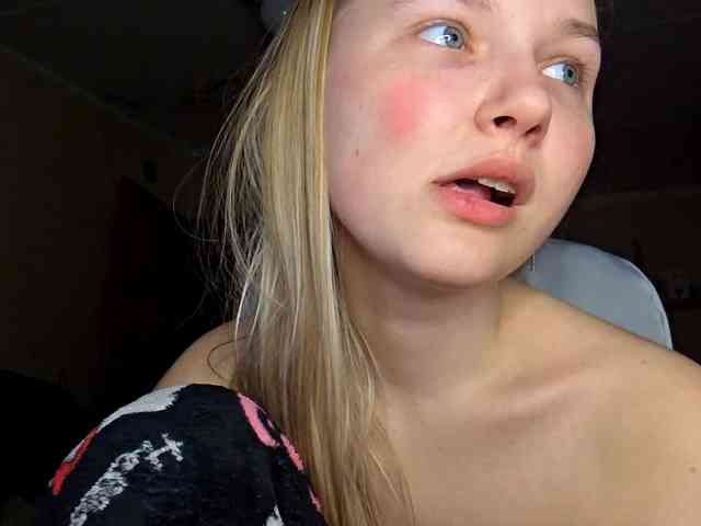 MilagroKailey webcam